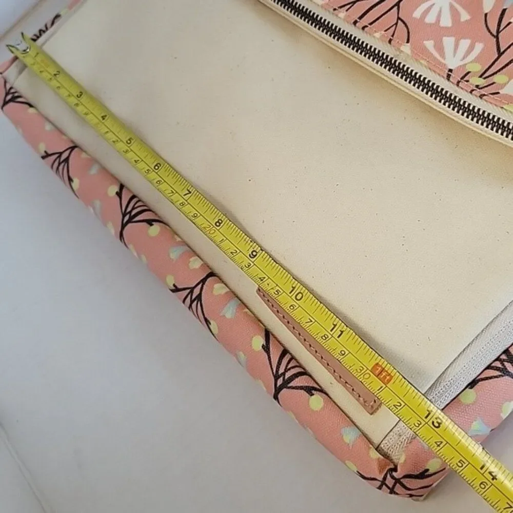Petunia Pickle Bottom Diaper Bag Birch Blissful Brisbane Shoulder Crossbody Baby